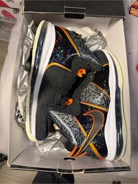 SPACE JAM X LEBRON 8